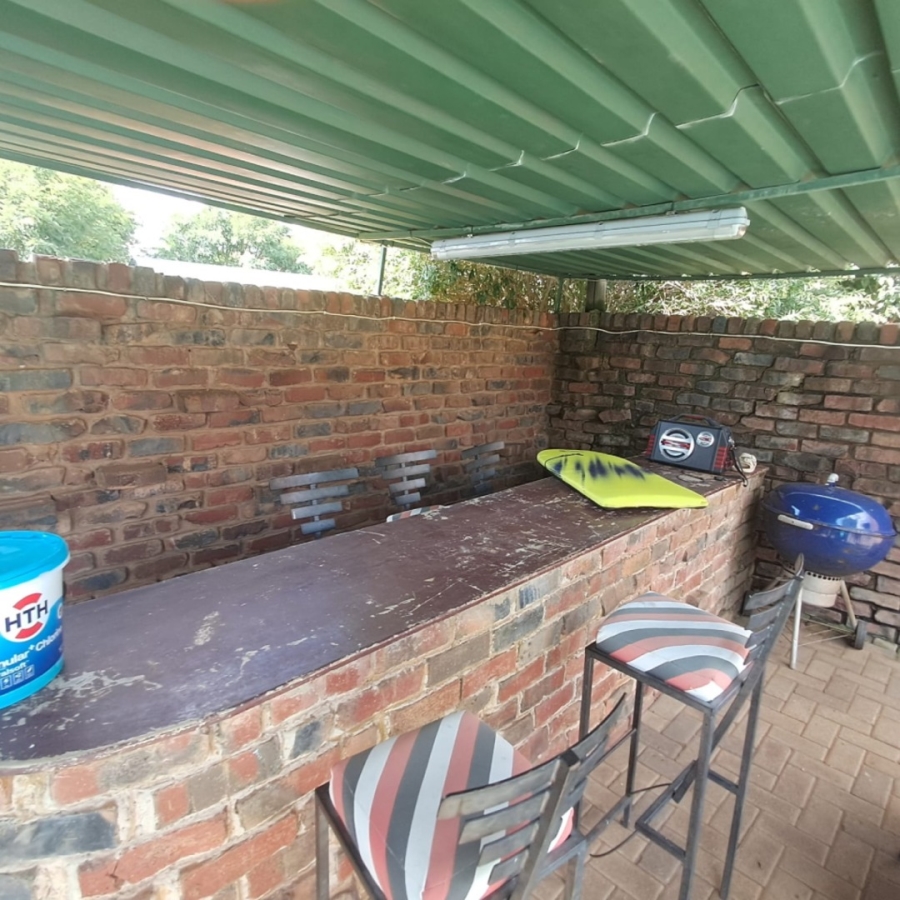 4 Bedroom Property for Sale in Universitas Free State